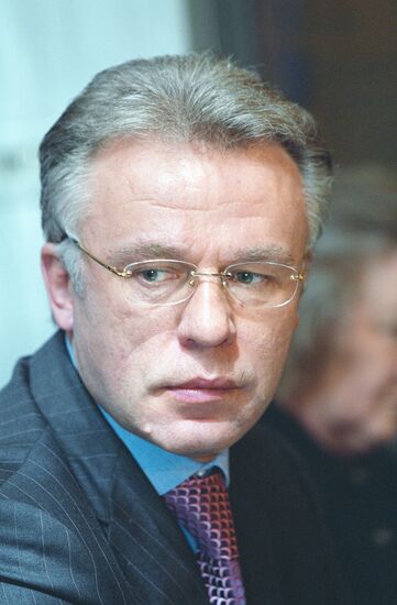 FETISOV