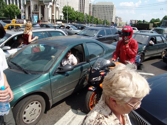 TRAFFIC JAMS MOTOR ROADS