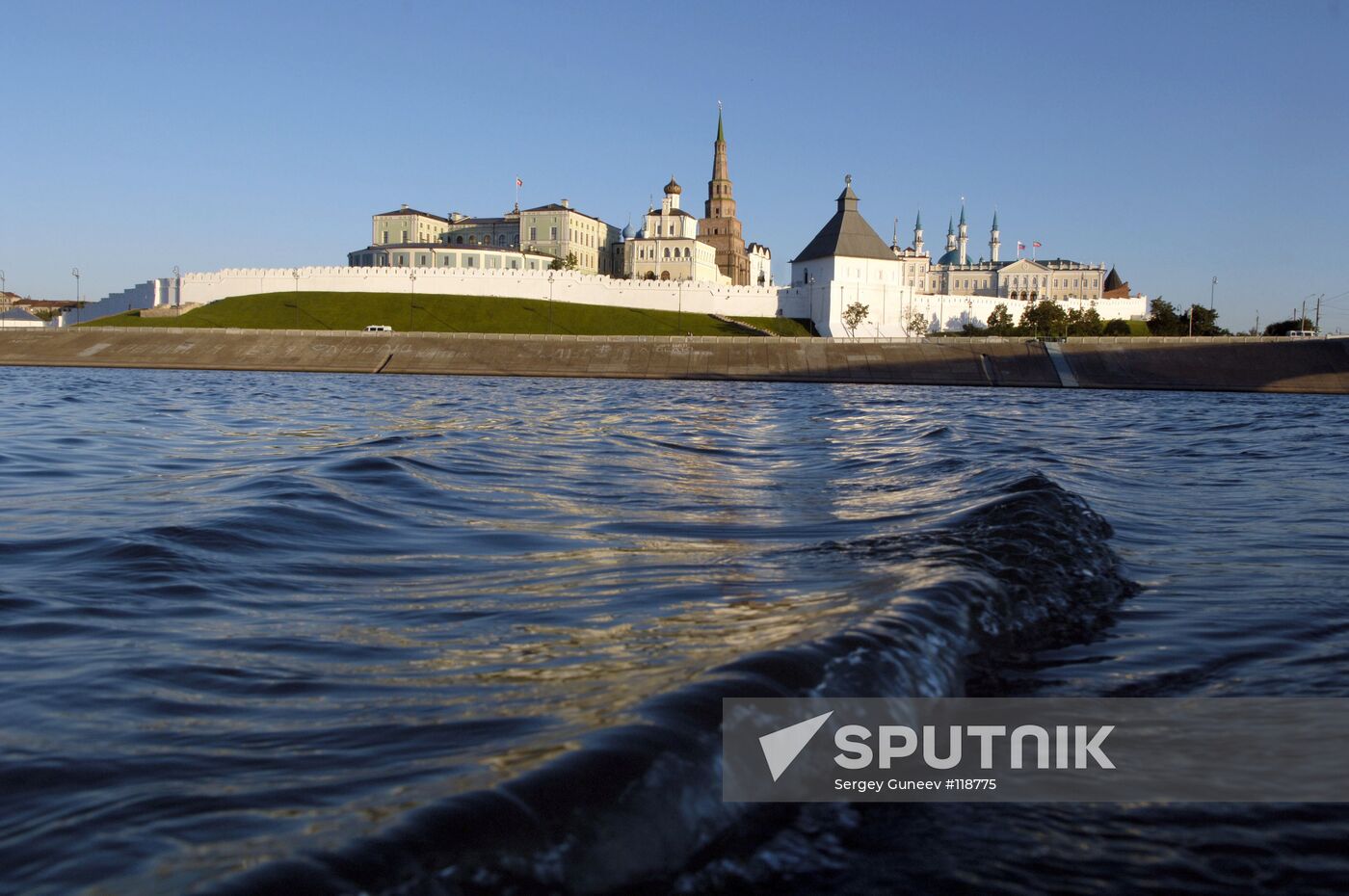 KAZAN KREMLIN VOLGA
