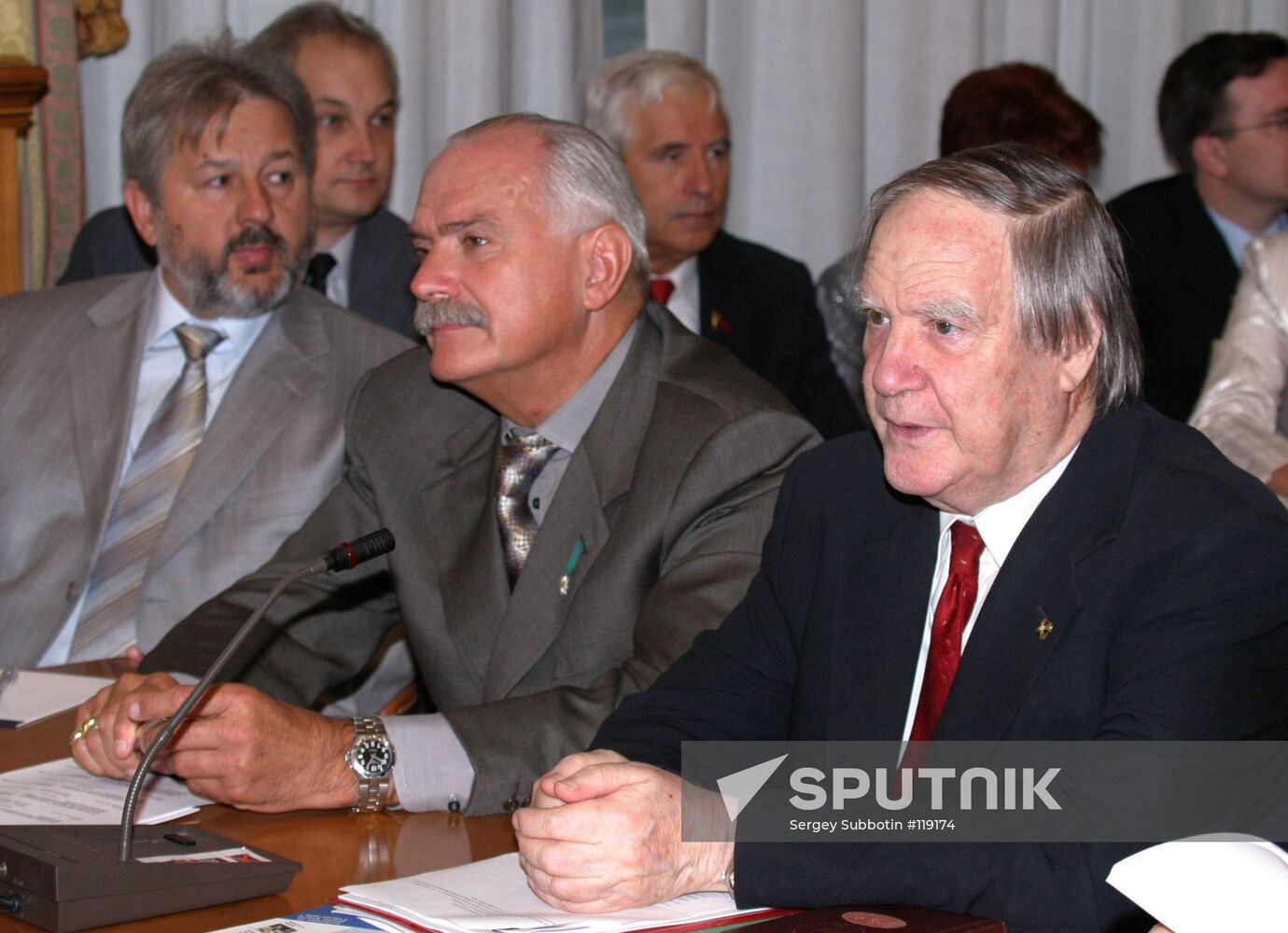 KAPITSA MIKHALKOV GOVERNMENT