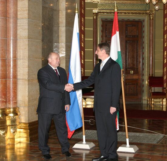 FRADKOV GYURCSANY