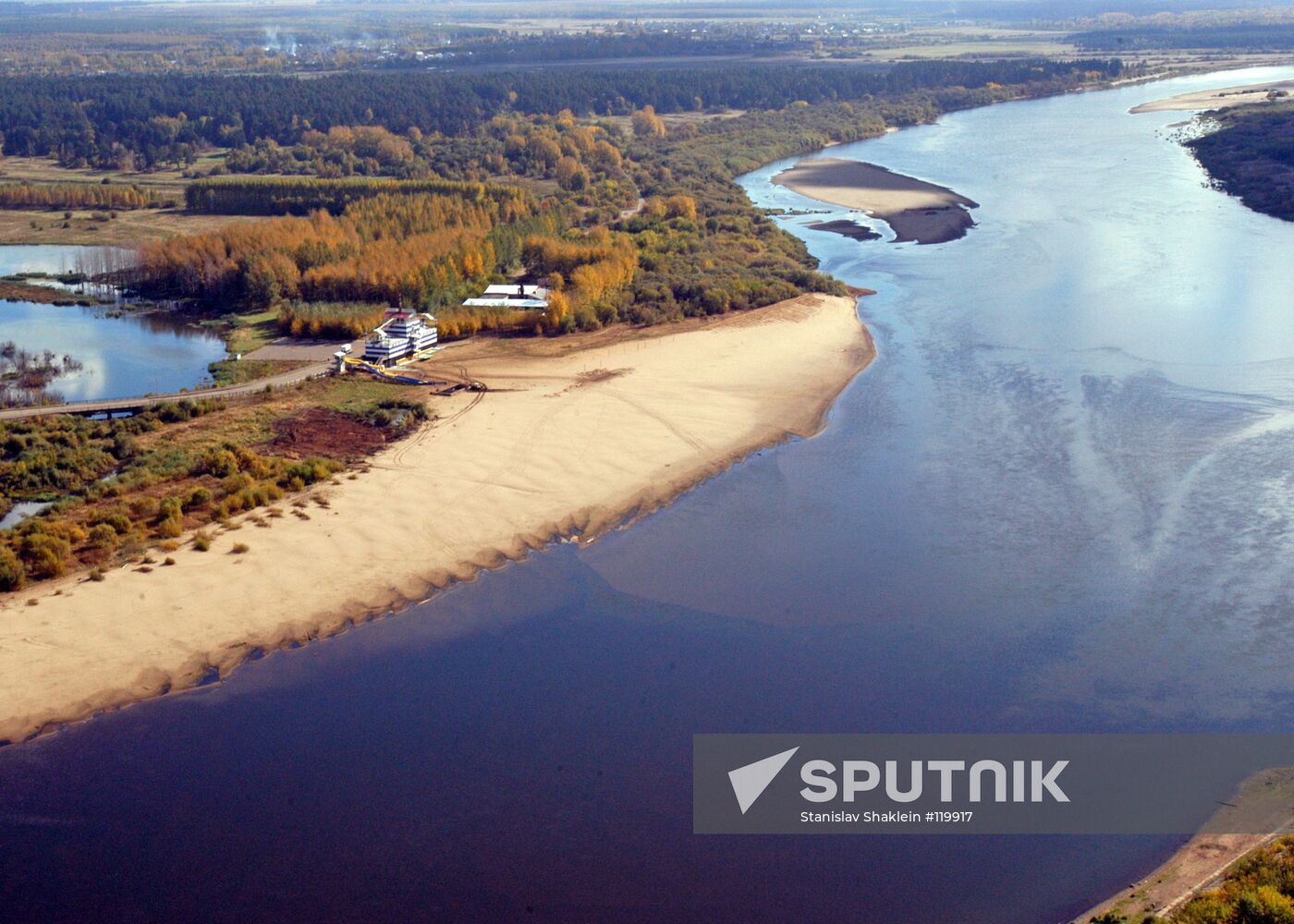 RIVER VYATKA TOP VIEW