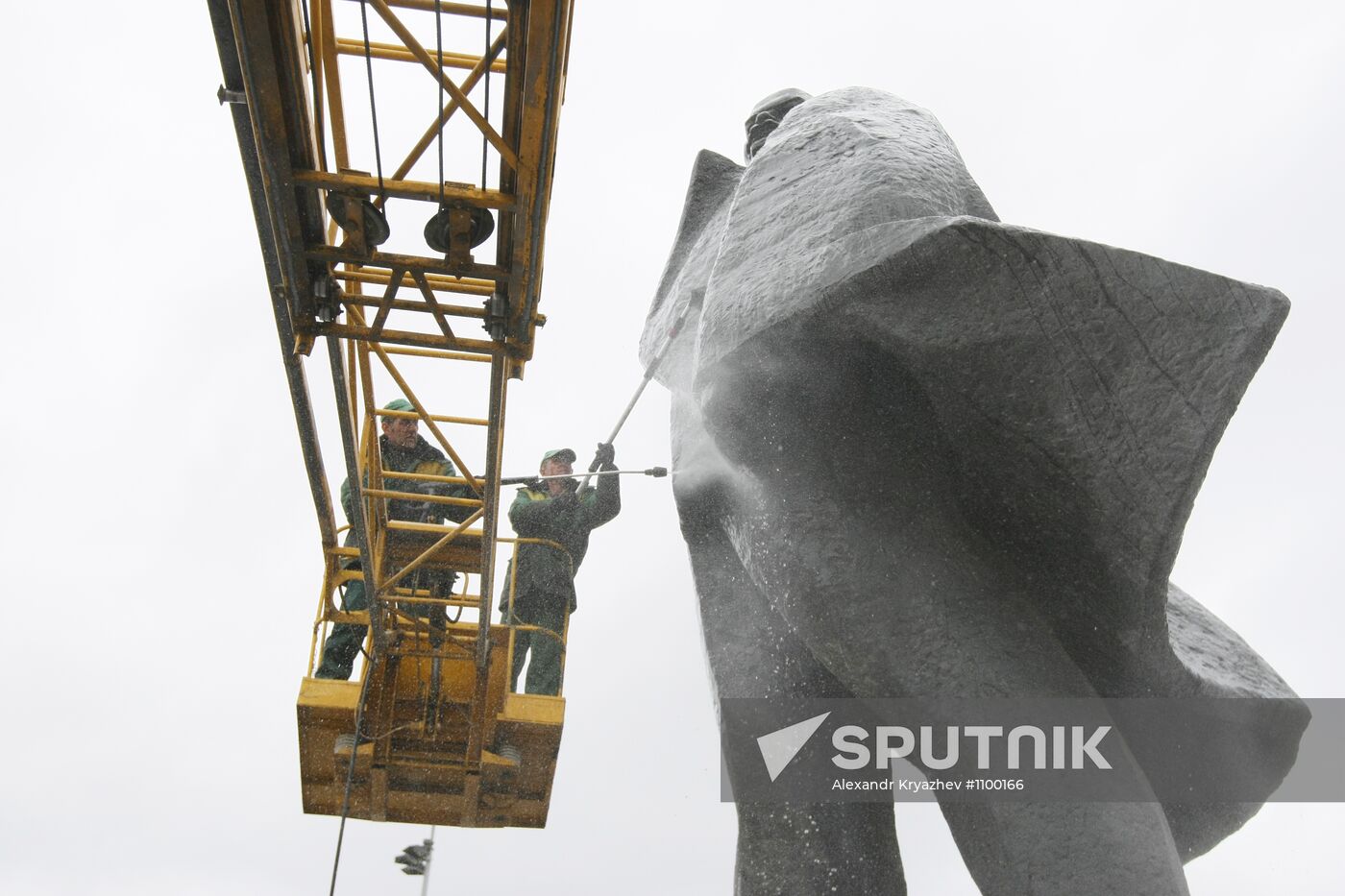 Clean-up days in Russian cities
