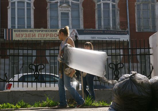 Saturday clean-ups in Russian cities
