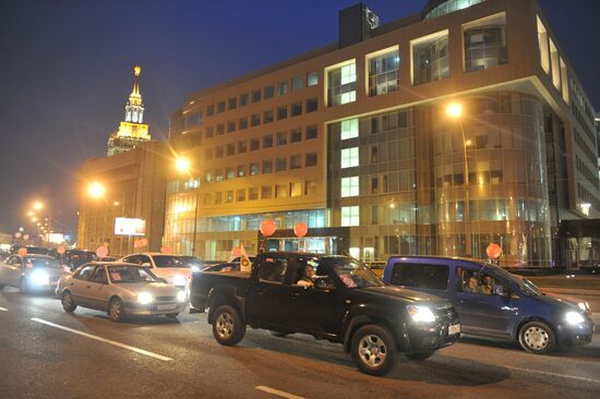 Moscow motor rally supports Russian Orthodox Church