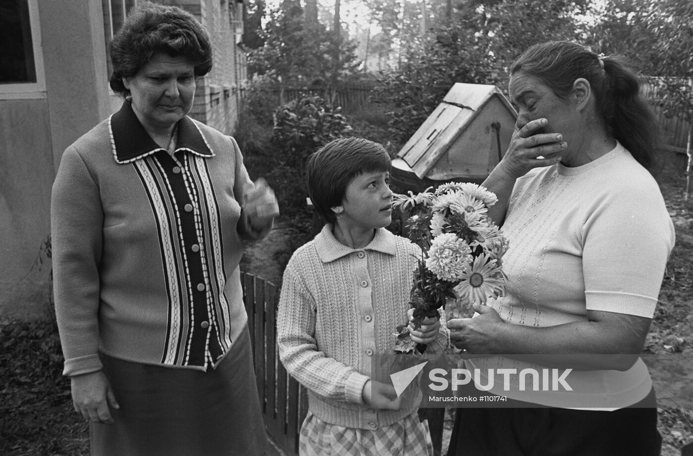 Population evacuated from 30-km exclusion zone around Chernobyl
