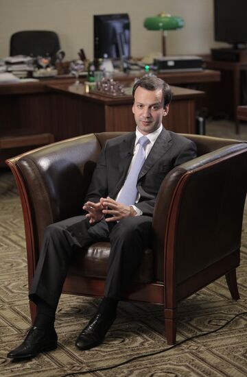Russian Presidential Aide Arkady Dvorkovich gives interview