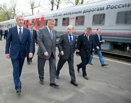Putin visits RZhD Scientific and Technical Development Center