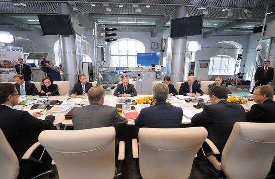 Putin visits RZhD Scientific and Technical Development Center