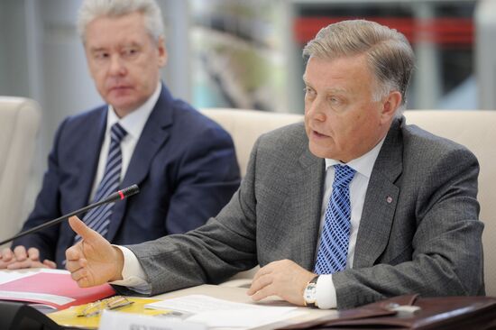 Putin visits RZhD Scientific and Technical Development Center