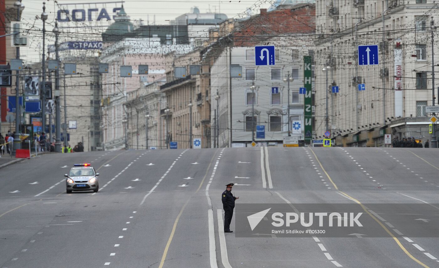Military equipment on Tverskaya street