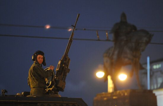 Military equipment on Tverskaya street