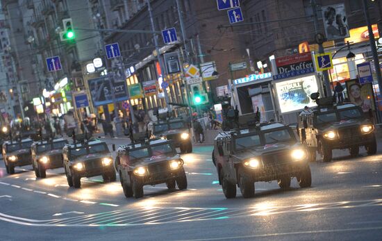 Military equipment on Tverskaya street