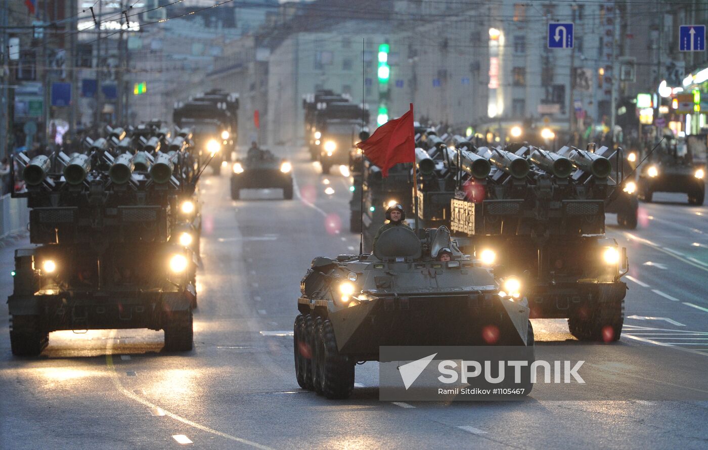 Military equipment on Tverskaya street