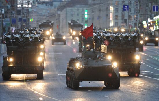 Military equipment on Tverskaya street