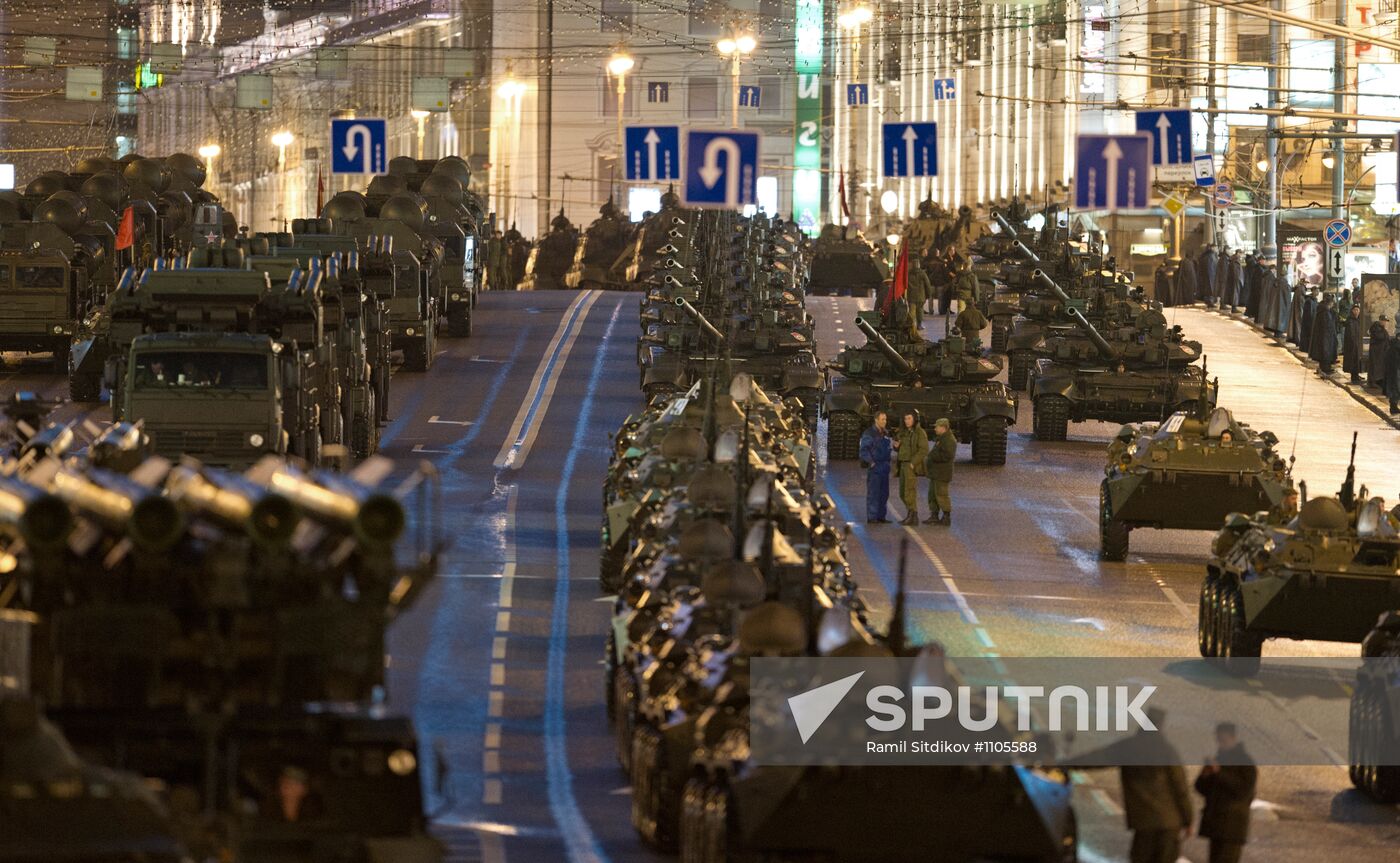 Military equipment on Tverskaya Street