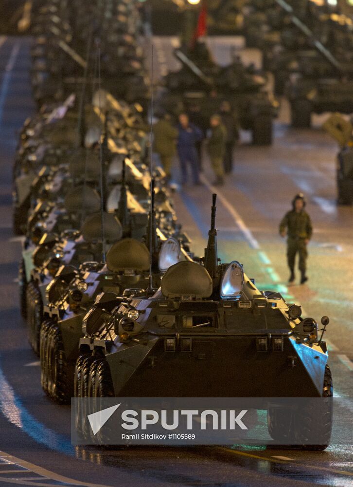 Military equipment on Tverskaya Street