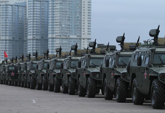 Military equipment on Khodynka field