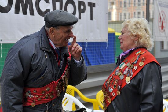 Athletic relay race on the Garden Ring