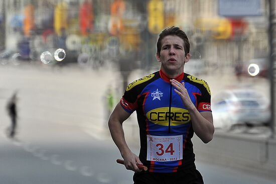 Athletic relay race on the Garden Ring