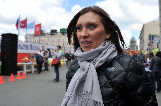 Athletic relay race on the Garden Ring