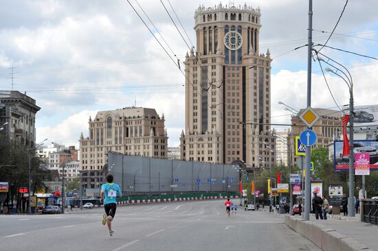 Athletic relay race on the Garden Ring