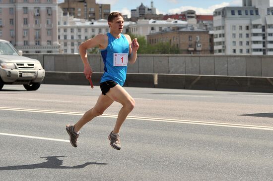 Athletic relay race on the Garden Ring