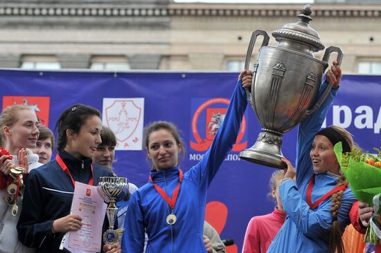 Athletics relay race on Garden Ring road