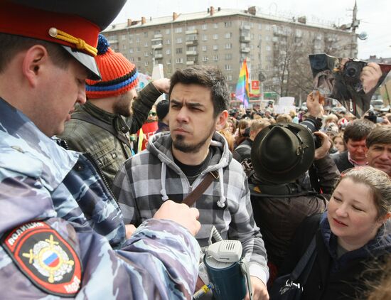 May Day "Monstration" in Novosibirsk