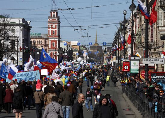 May Day rallies in St Petersburg