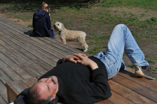 City residents relax in Gorky Park