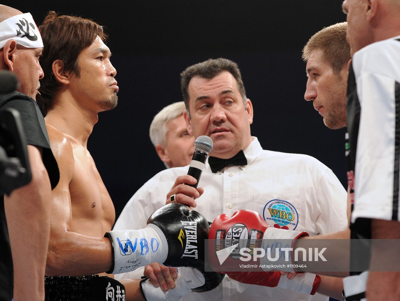 Boxing. Dmitry Pirog vs. Nobuhiro Ishida