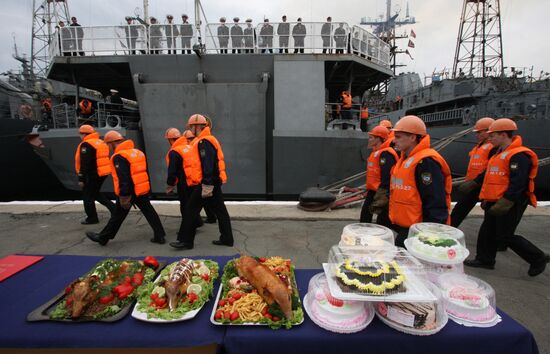 "Admiral Tributs" anti-submarine ship welcomed back