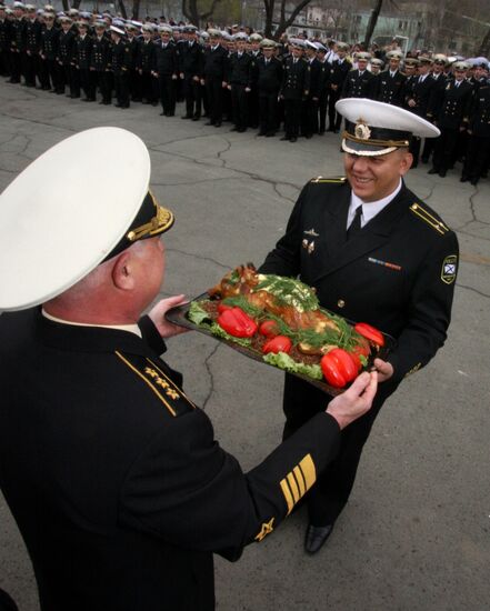"Admiral Tributs" anti-submarine ship welcomed back