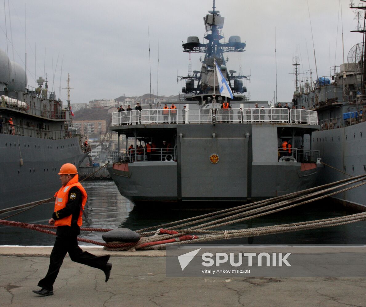 "Admiral Tributs" anti-submarine ship welcomed back