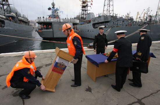 "Admiral Tributs" anti-submarine ship welcomed back