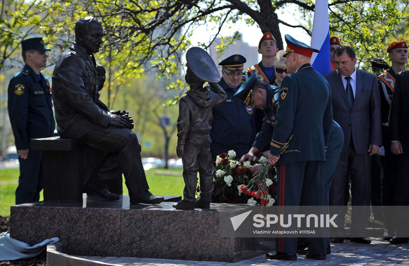 Russian EMERCOM workers memorial unveiled
