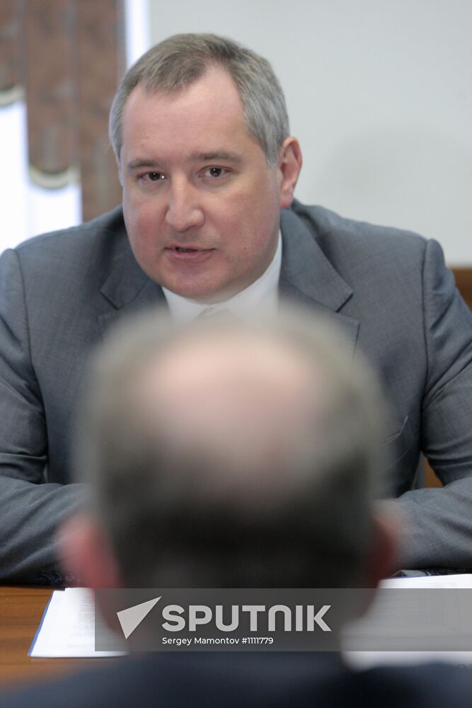 Dmitry Rogozin visits "MIC" "NPO Engineering"