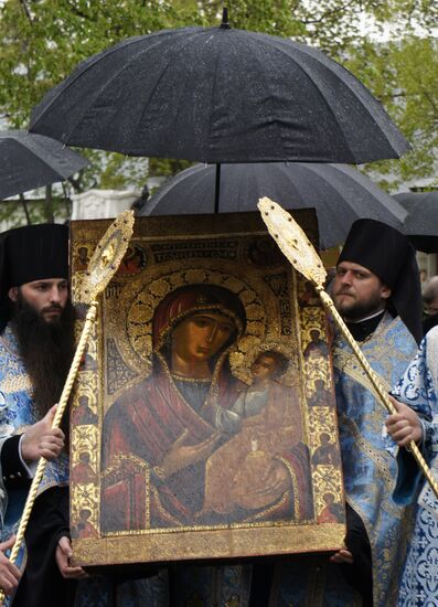Copy of Iveron Icon transferred to Novodevichy Convent