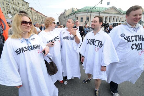 Opposition stages March of Millions in Moscow