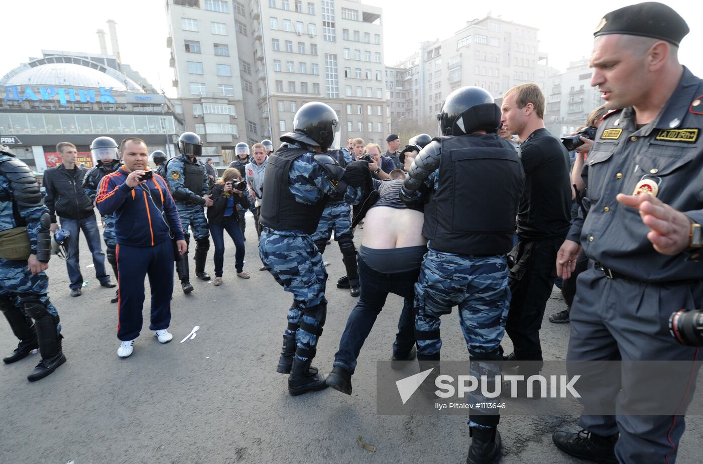 Opposition stages March of Millions rally in Moscow