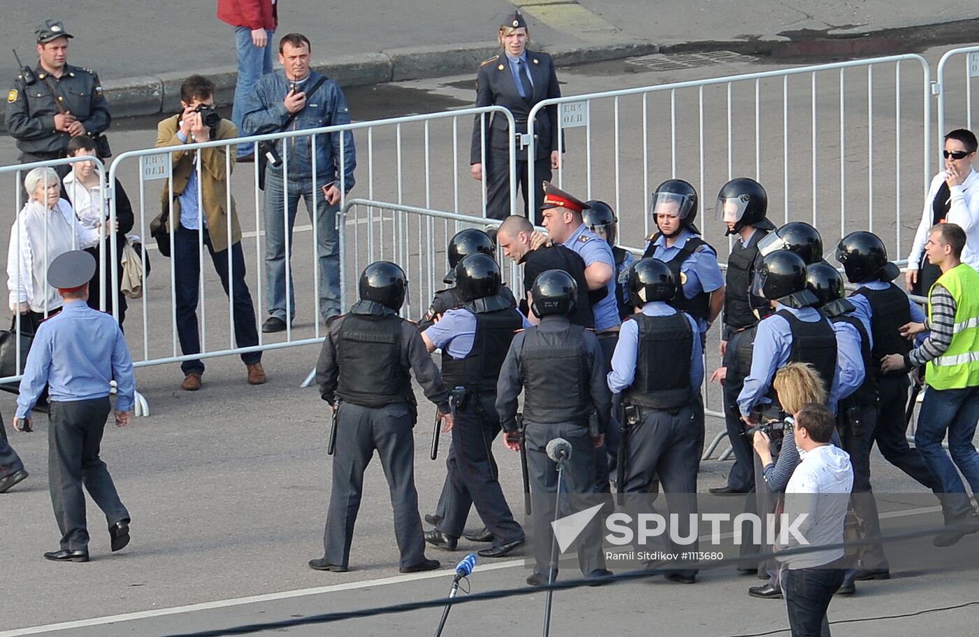 Opposition stages March of Millions rally in Moscow