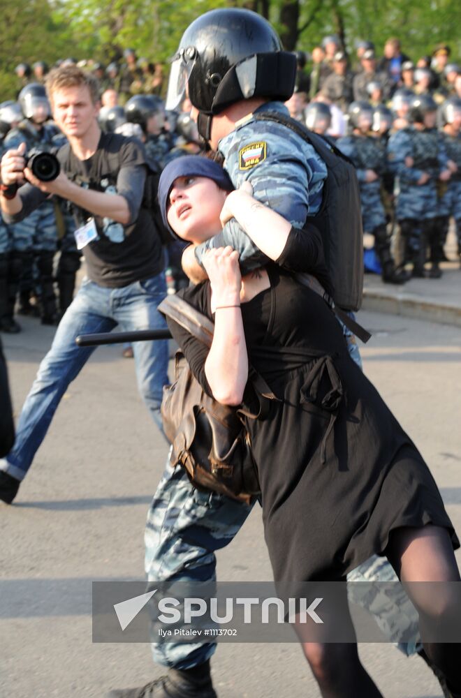 Opposition stages March of Millions rally in Moscow