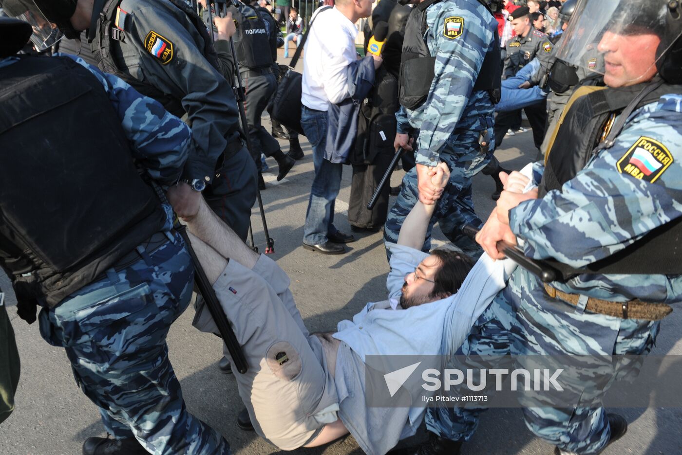 Opposition stages March of Millions rally in Moscow