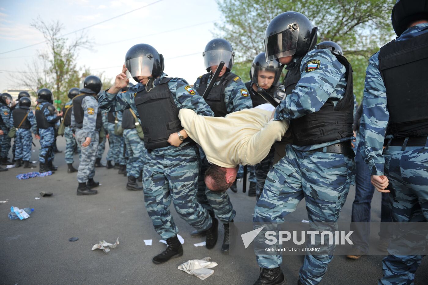 Opposition stages March of Millions rally in Moscow