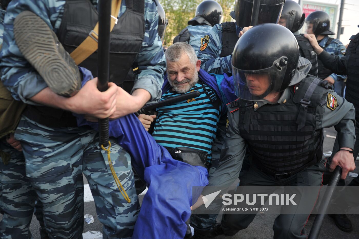 Opposition stages March of Millions rally in Moscow