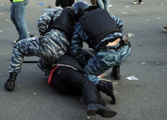 Opposition stages March of Millions rally in Moscow