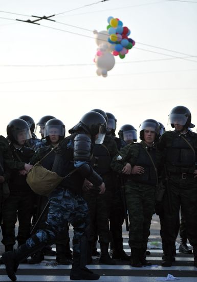 Opposition stages March of Millions rally in Moscow