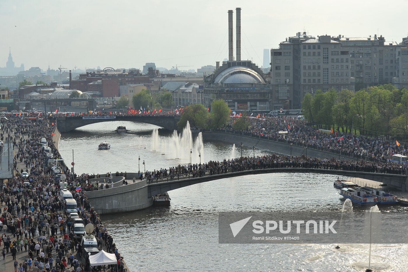 Opposition stages March of Millions rally in Moscow