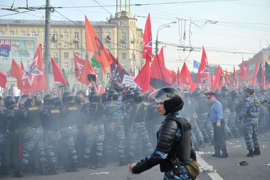 Opposition stages March of Millions rally in Moscow